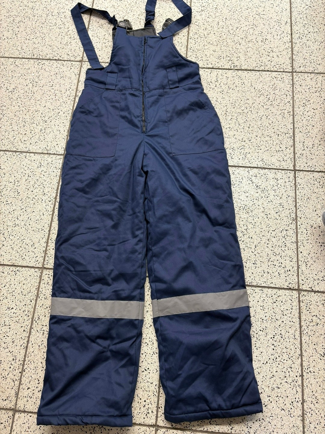 утепленный полукомбинезон,спецодежда полукомбинезон,утепленный комбинезон,зимний костюм,зимний полукомбинезон