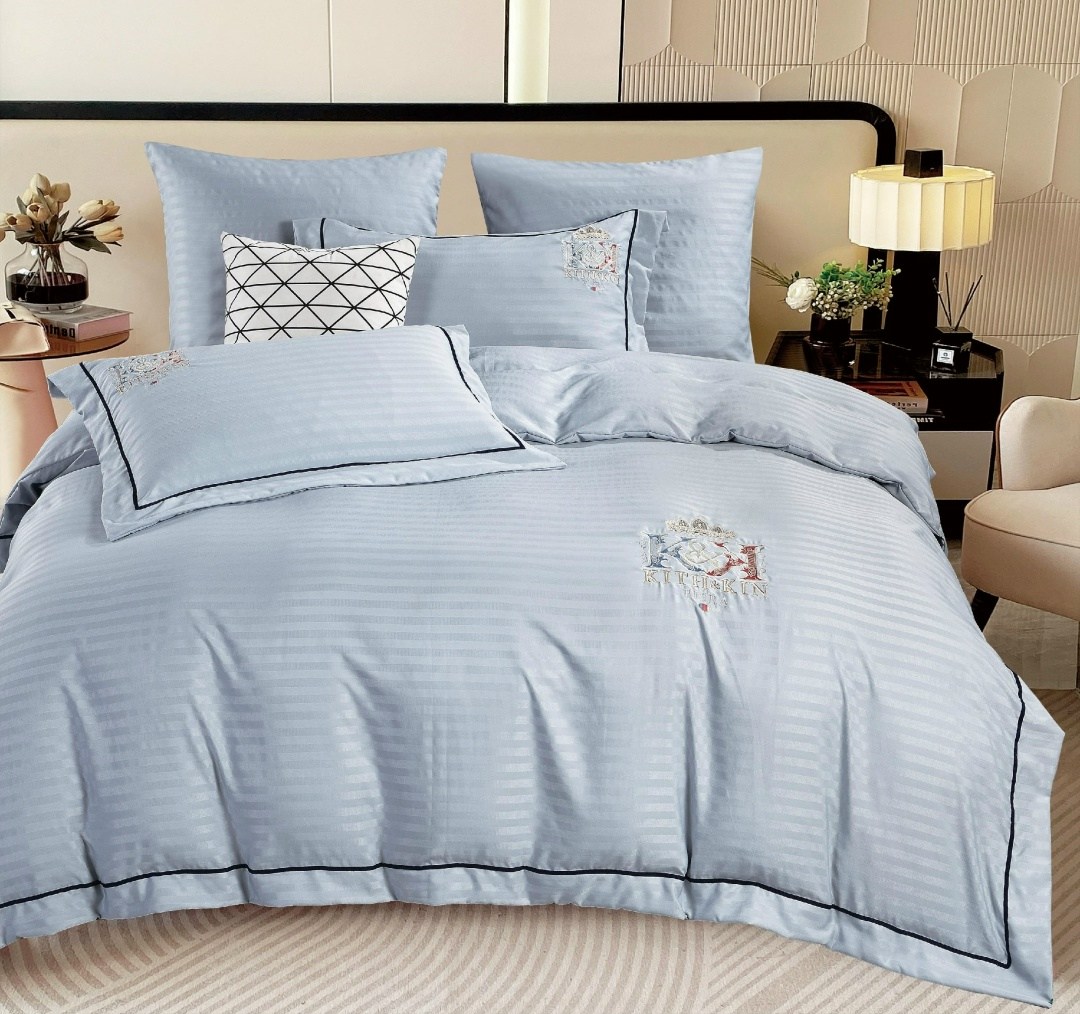 комплект постельного белья страйп сатин евро,постельного белья евро страйп сатин,комплект постельного белье евро,сайлид постельное белье сатин с вышивкой,комплект постельного белья