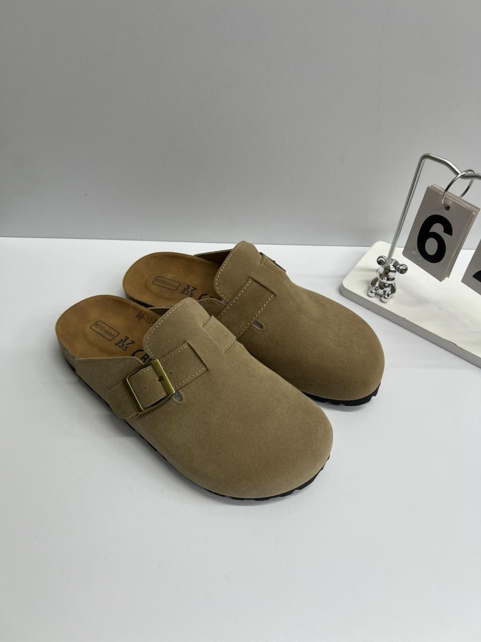 ,женские шлепанцы,мюли замшевые,модные шлепанцы,шлепанцы prada женские