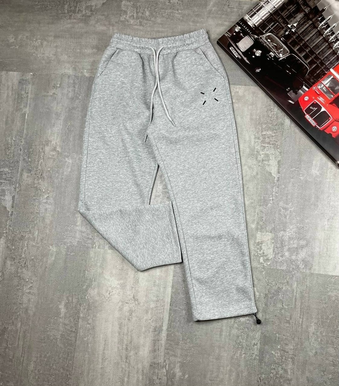 брюки спортивные,штаны спортивные,спортивные штаны широкие,спортивные брюки мужские,мужские спортивные штаны