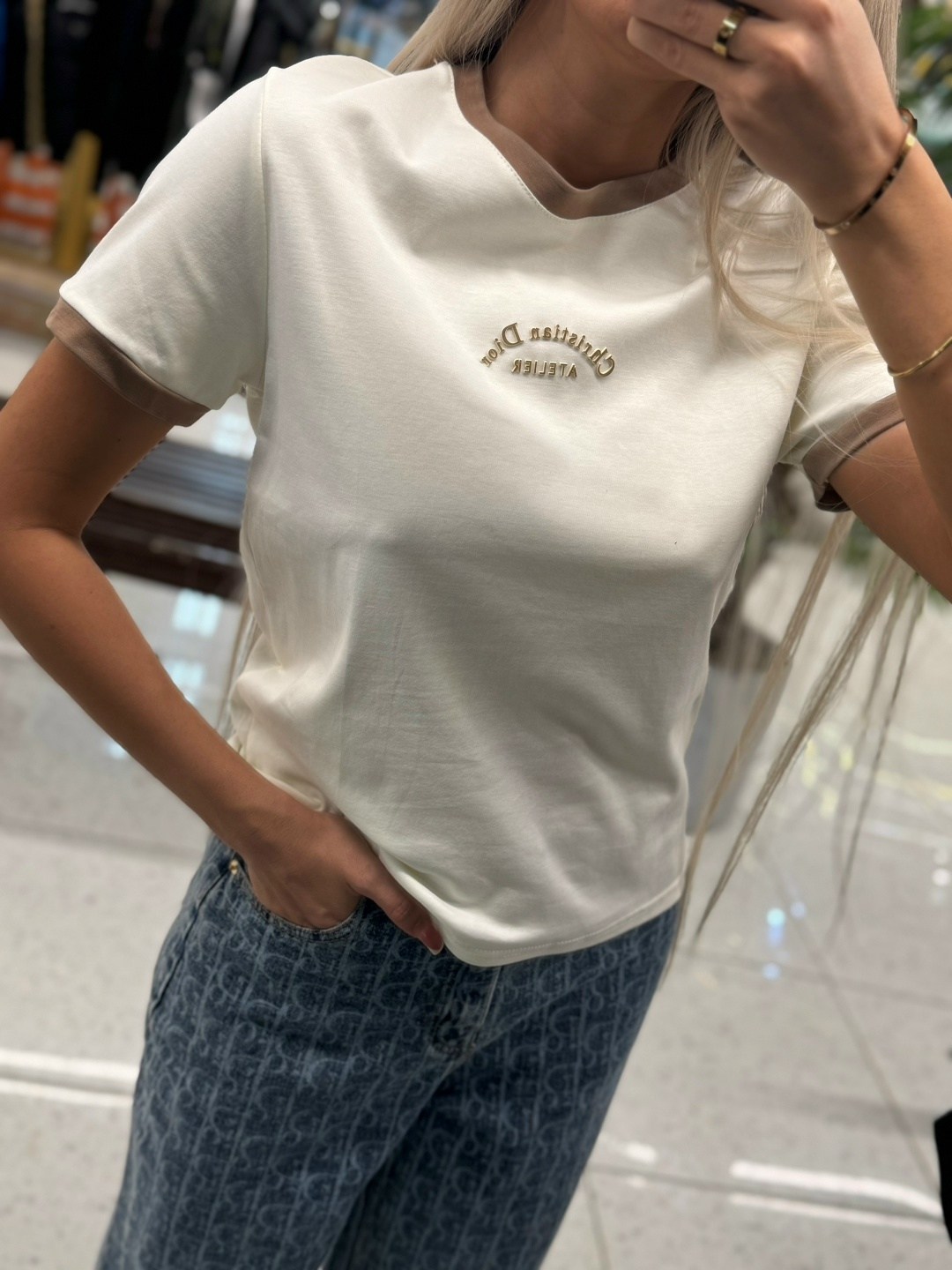 футболки женская,футболка,футболка бежевая,футболка с принтом,футболки для женщин