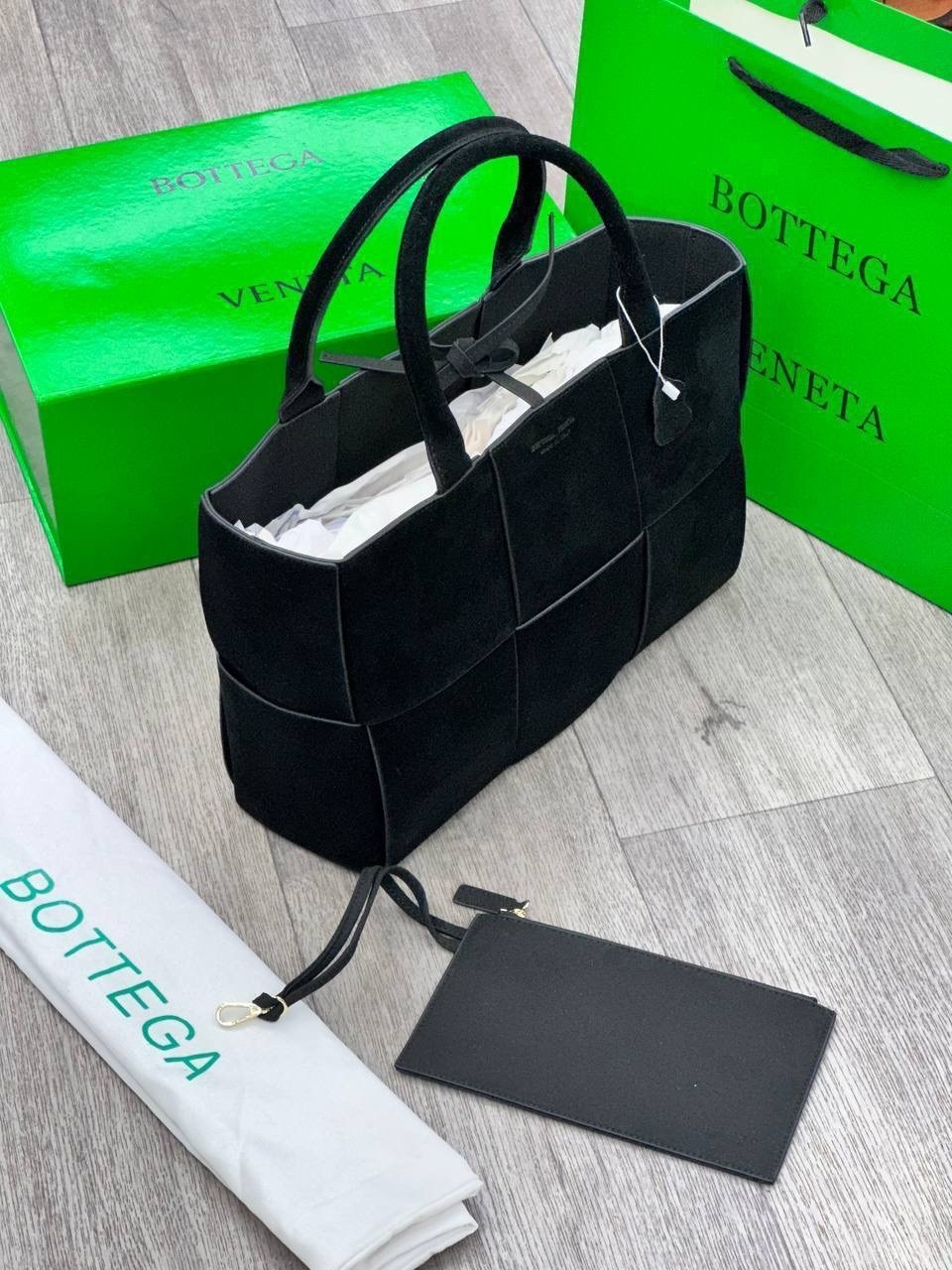 сумка женская bottega veneta,сумка боттега венета замшевая,черная замшевая сумка боттега,сумка bottega veneta,замшевая сумка