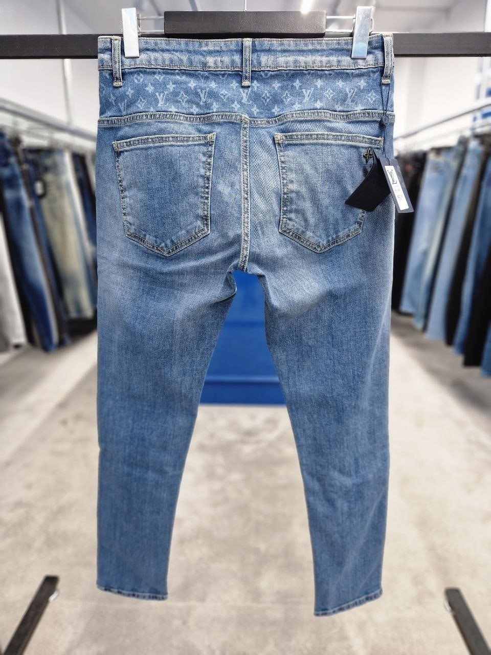 джинсы версаче мужские,мужские джинсы,джинсы диор мужские,джинсы зауженного кроя,джинсы стильные