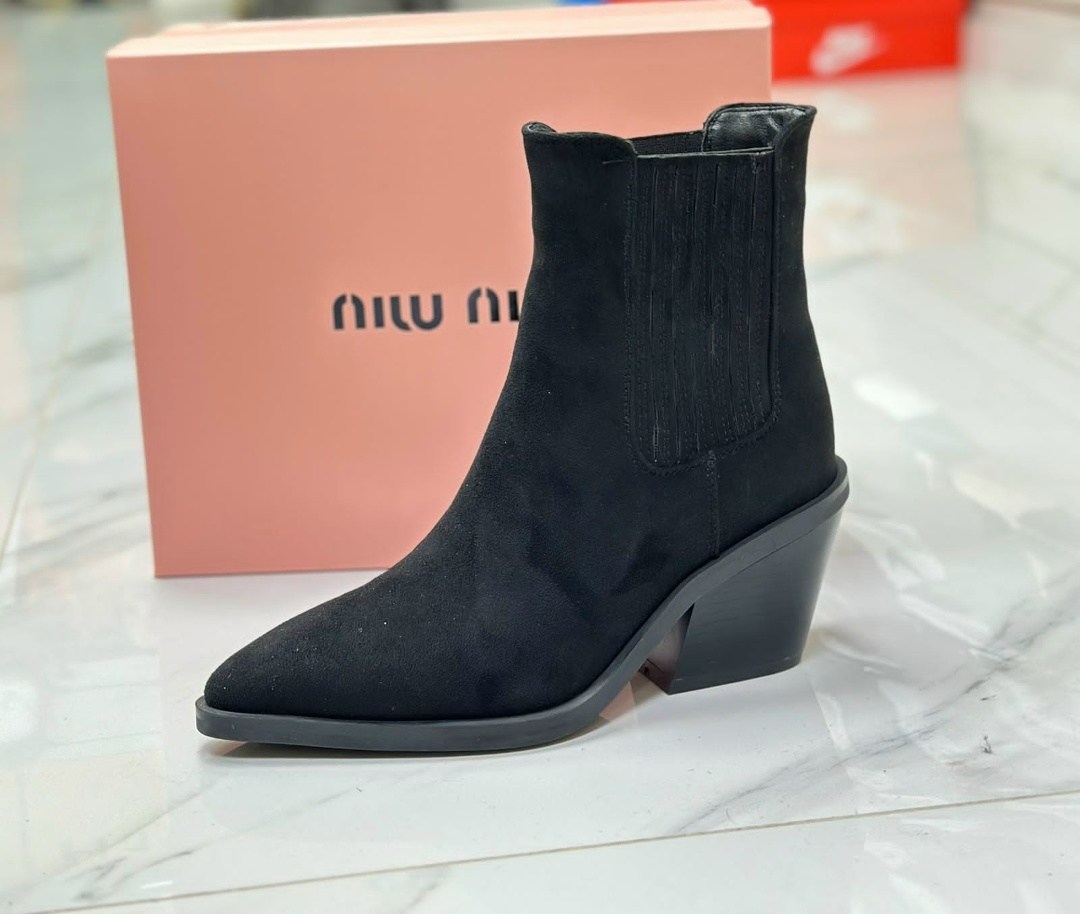 ,женские ботинки,женская ,ботинки miu miu,полусапоги