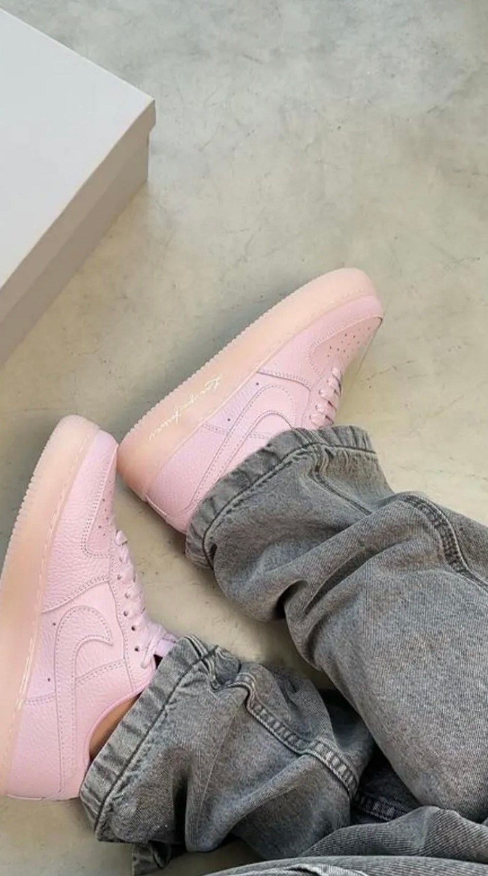 кроссовки air force 1 бледно-розовый nike,кроссовки air force 1 nike,кроссовки nike air force 1 low,кроссовки найк аир форс 1 розовые,женские кроссовки