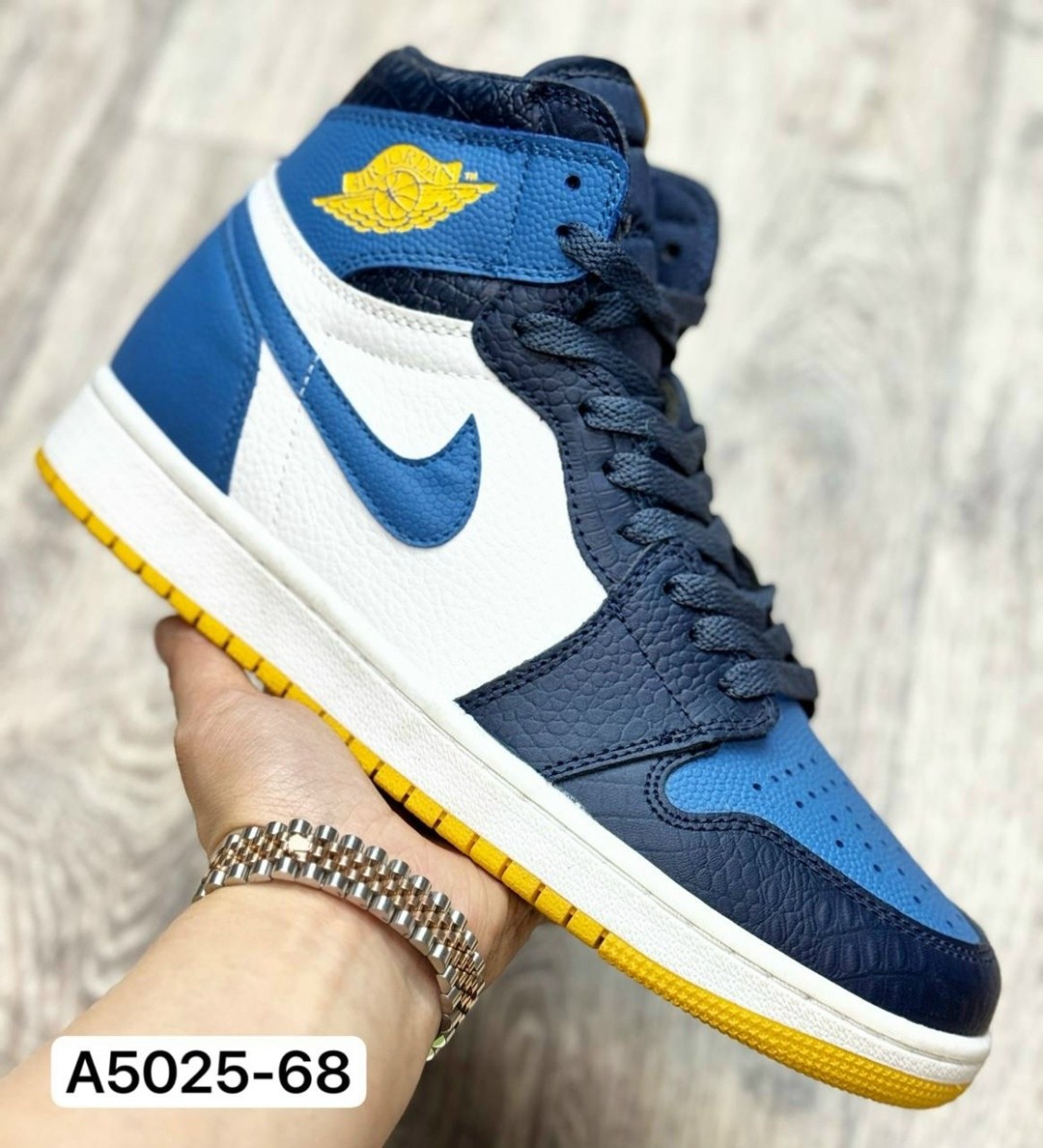 кроссовки nike air jordan 1,кроссовки унисекс nike air jordan 1,кроссовки мужские nike air jordan 1,nike air jordan 1,кроссовки nike air jordan 1 retro