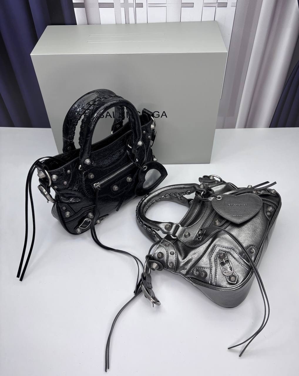 balenciaga маленькая сумка-тоут neo cagole черный,balenciaga сумка,сумка женская balenciaga,balenciaga сумка на плечо,сумка женская balenciaga в стиле 2026