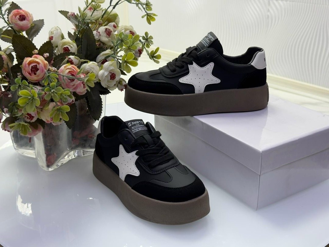 ,кроссовки женскиe,повседневные кроссовки,спортивная ,обуви