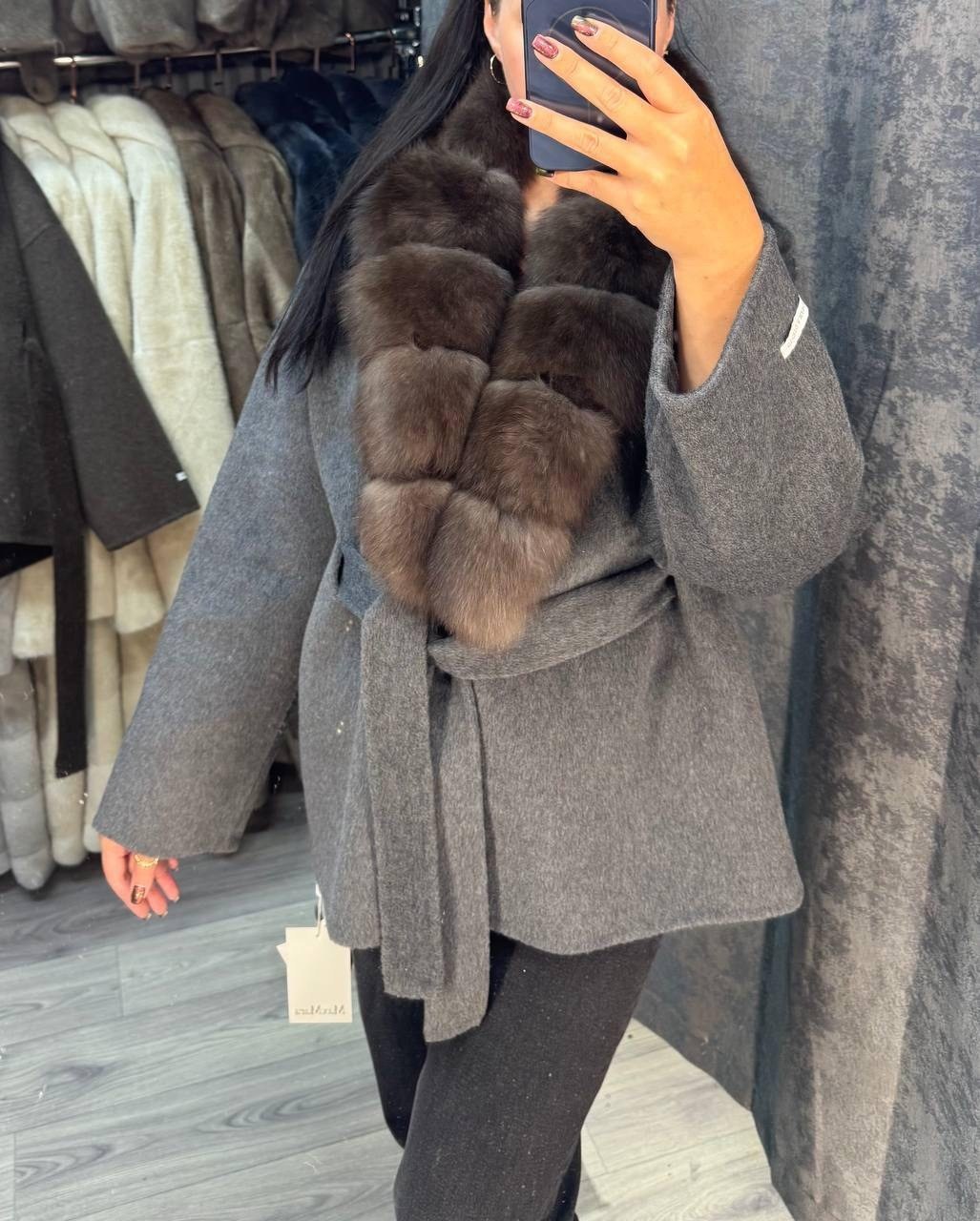 пальто соболь,пальто с мехом,пальто с мехом песца yana kraft brand,пальто с мехом соболя,пальто шерстяное с мехом соболя stone