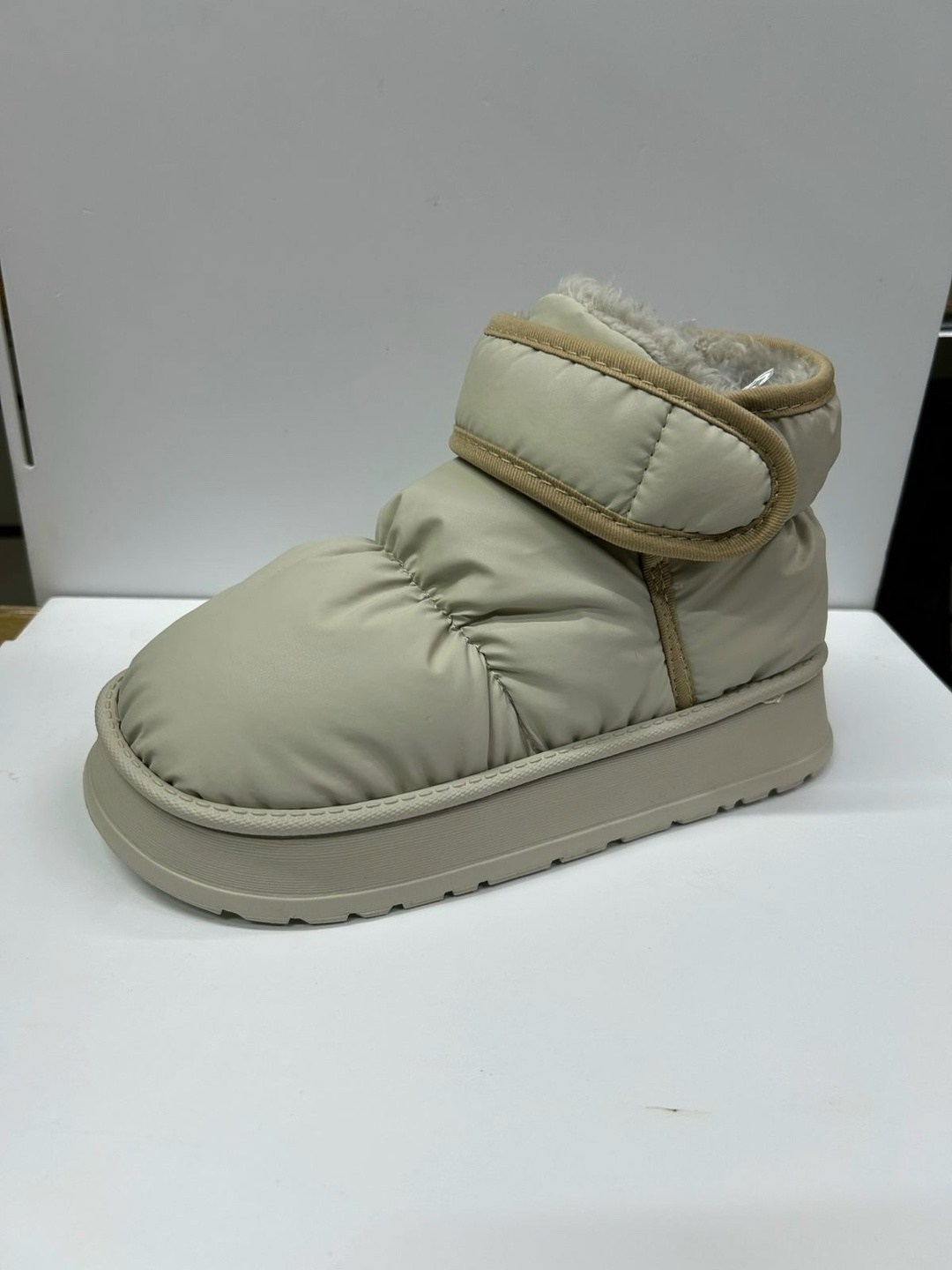 женские угги,,женская ,угги,угги женские зимние