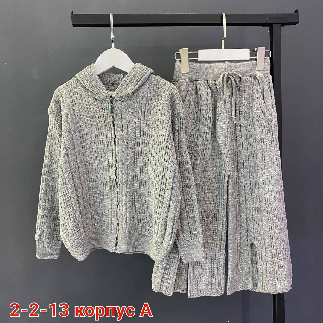 трикотажный костюм,костюм женский,костюм с брюками,брючный костюм,женская одежда