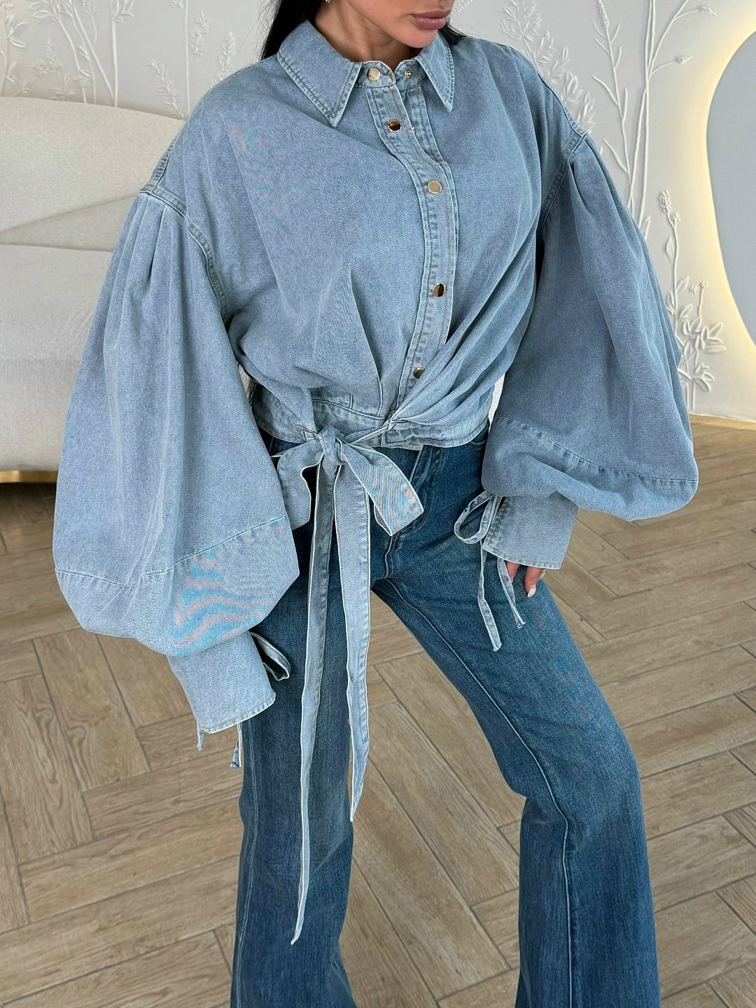 костюм джинсовый,женский джинсовый костюм,модные джинсы,джинсовая мода,рубашка стильная