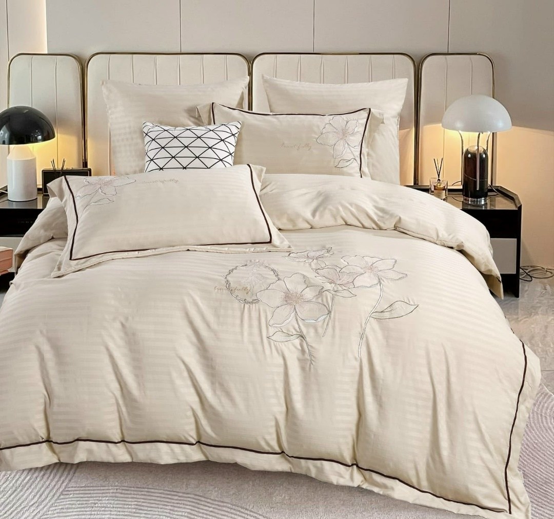 комплект постельного белья страйп сатин евро,постельного белья евро страйп сатин,комплект постельного белье евро,сайлид постельное белье сатин с вышивкой,комплект постельного белья