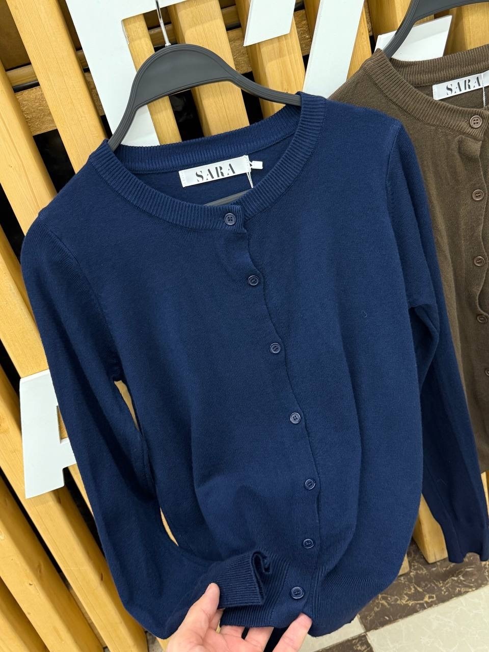 белый кардиган,джемпер кардиган,модели кардиган,кардиган с круглым вырезом,кардиган женский