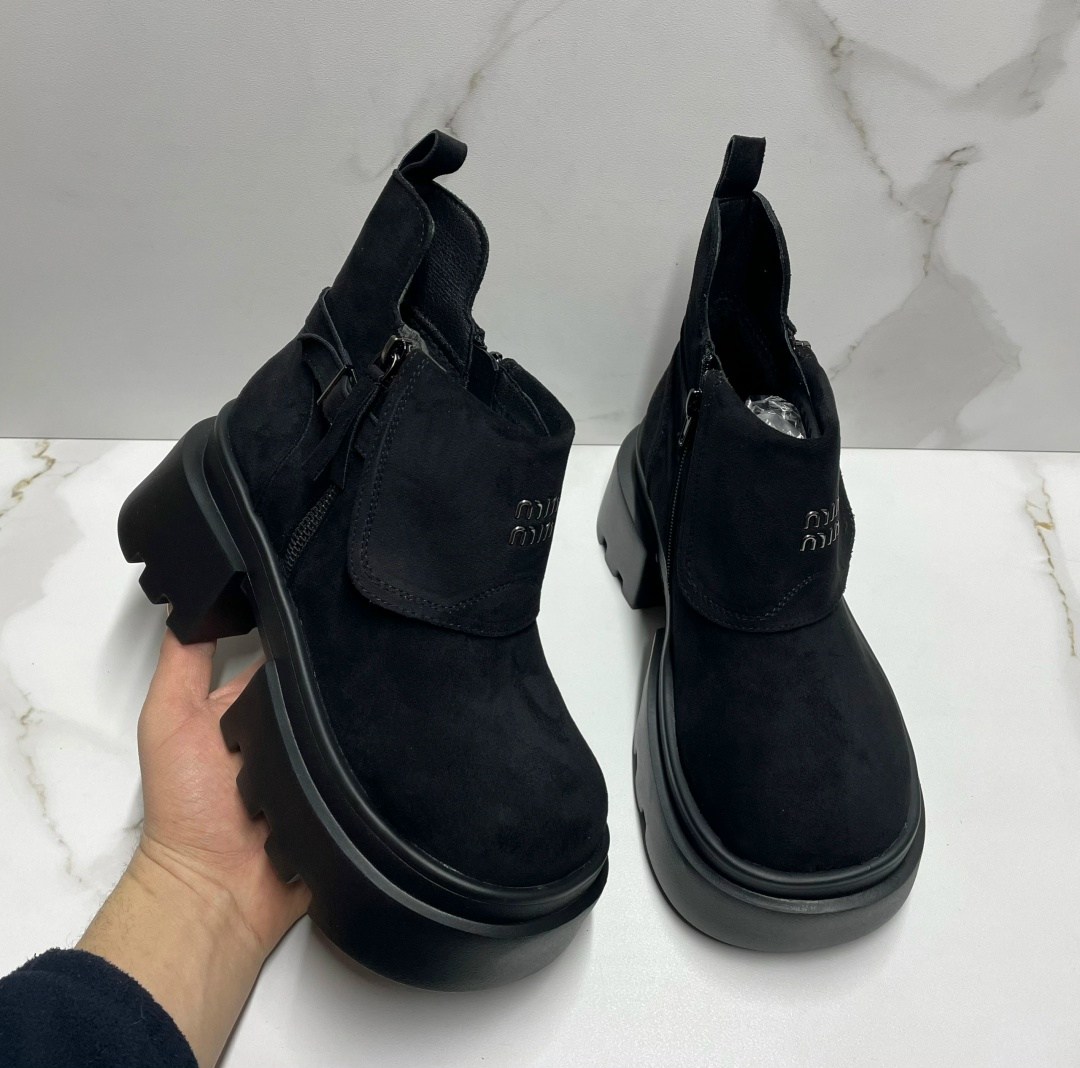 ,ботинки замш,женские ботинки,ботинки,ботинки замшевые miu miu