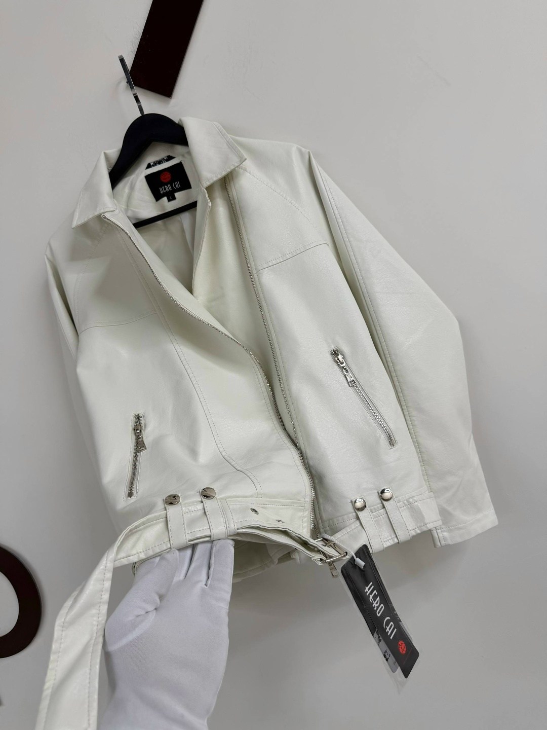 кожаная куртка косуха,куртка косуха,женская кожаная куртка,кожаная куртка,косуха кожаная