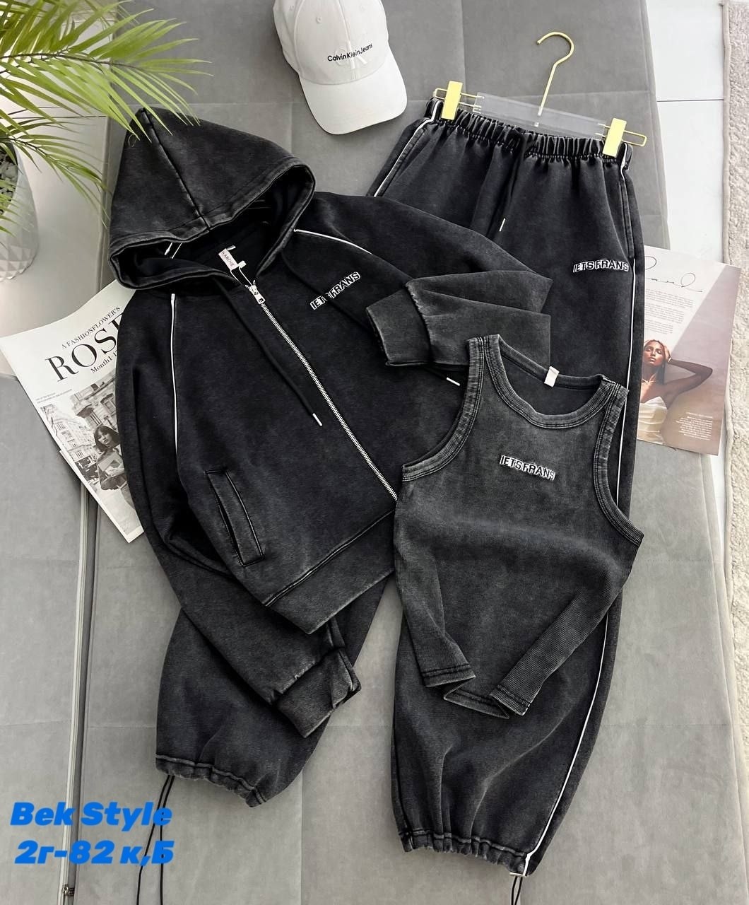 костюм спортивный,костюм на флисе,костюм тройка женский,спортивный костюм женский на флисе 44-46,костюм спортивный велюровый