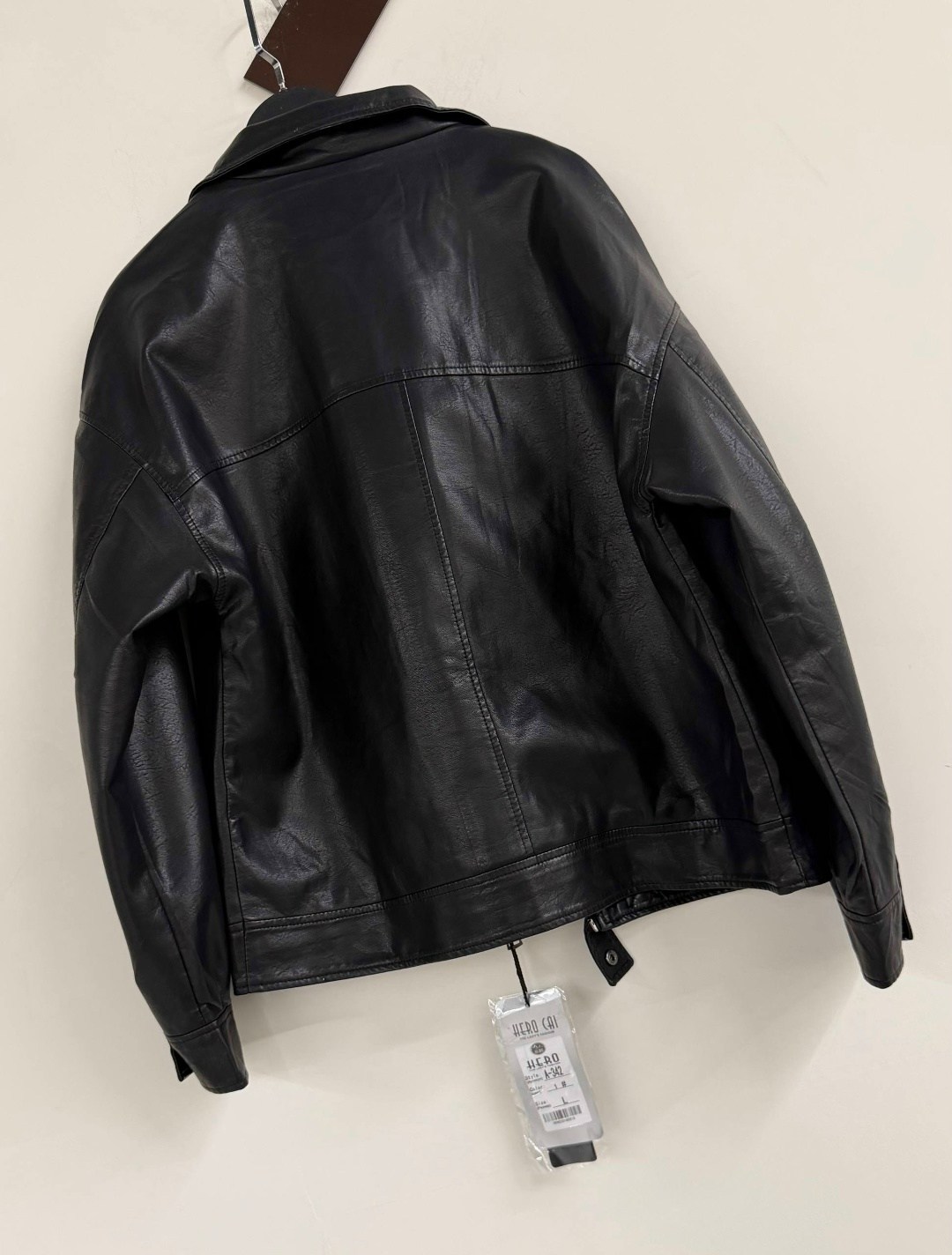 кожаная куртка,куртка косуха,куртка кожаная женская,женская куртка из искусственной кожи,кожаная куртка косуха