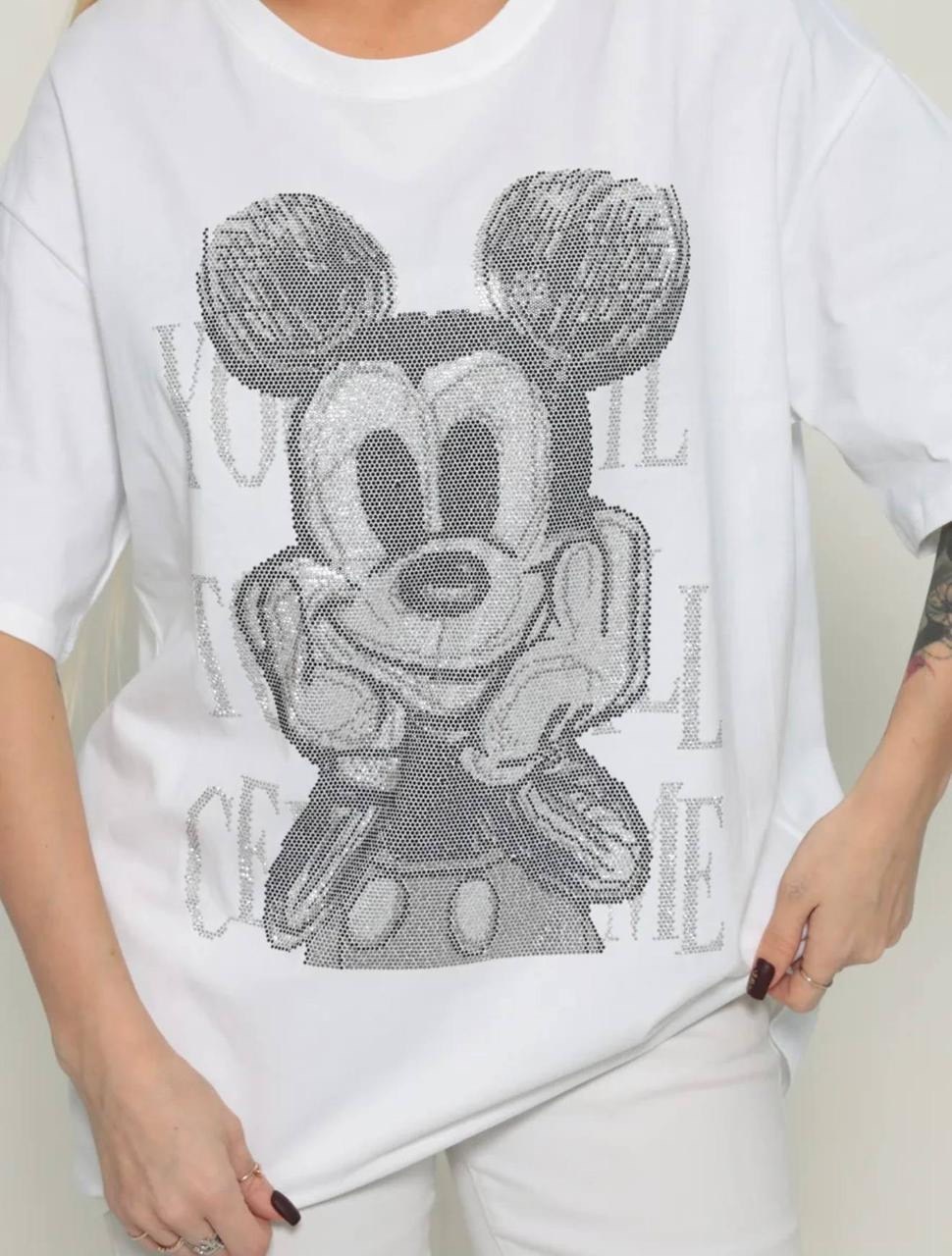 удлиненная футболка,футболка женская базовая оверсайз,футболка женская оверсайз со стразами,футболки женская оверсайз с принтом,футболки женская