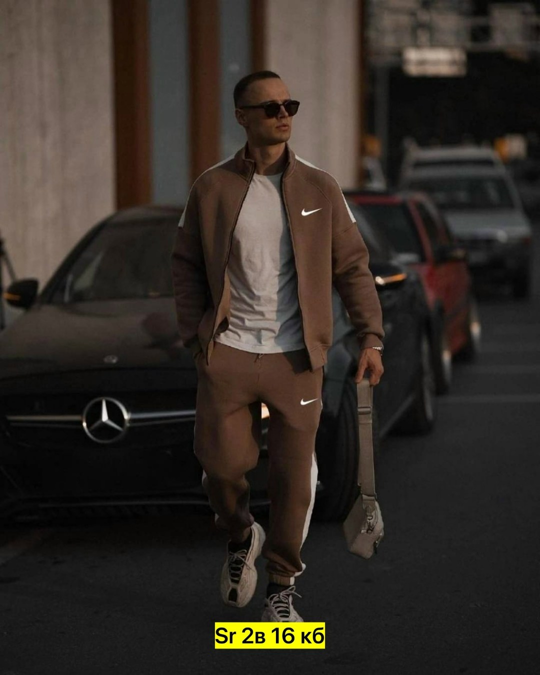 спортивные костюмы для мужчин,мужские спортивные костюмы,спортивный костюм мужской модный коричневого цвета,спортивный костюм мужской модный коричневого цвета 15006k,спортивный костюм мужской на флисе