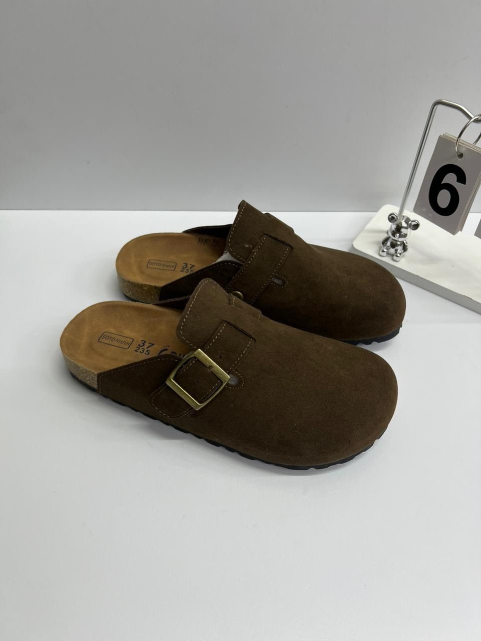 ,женские шлепанцы,мюли замшевые,модные шлепанцы,шлепанцы prada женские