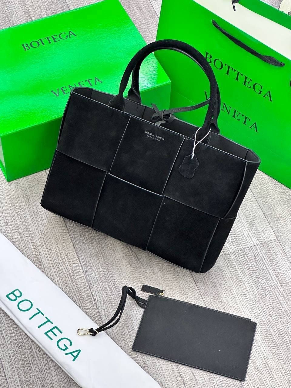 сумка женская bottega veneta,сумка боттега венета замшевая,черная замшевая сумка боттега,сумка bottega veneta,замшевая сумка