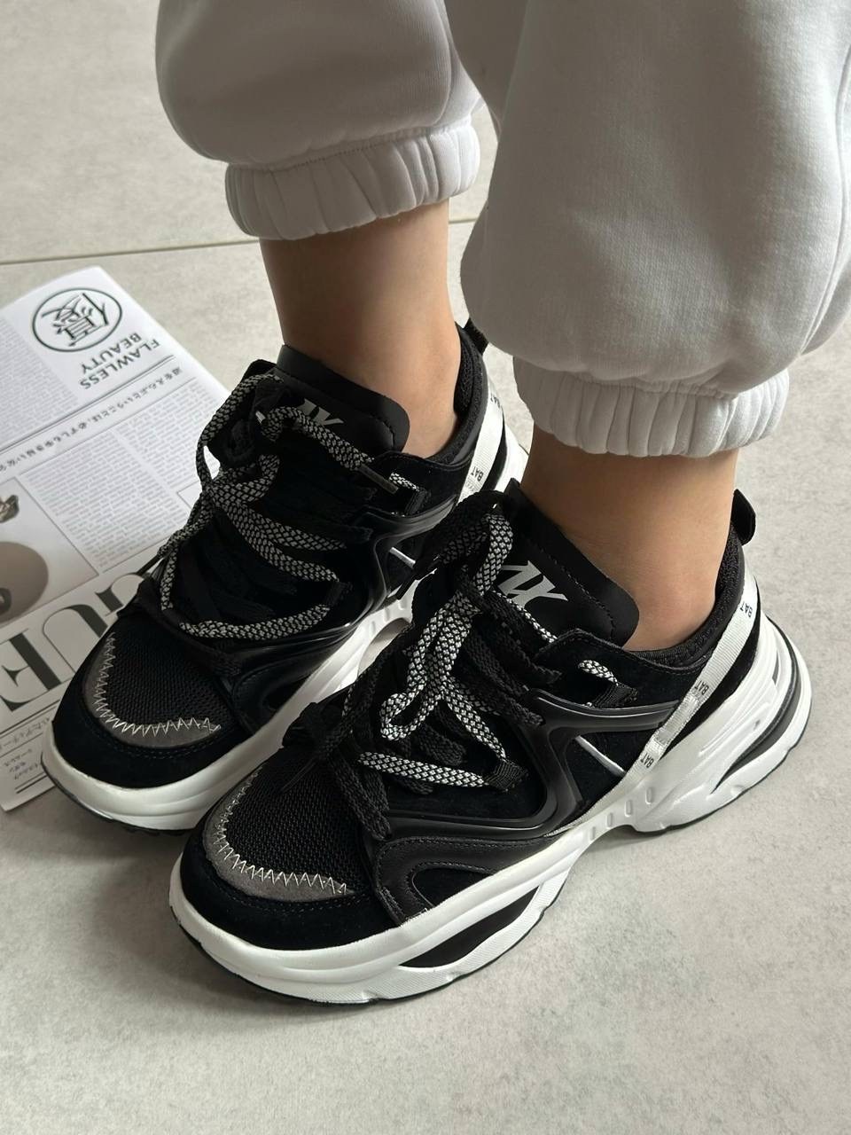 кроссовки женскиe,,модные кроссовки,спортивная ,кроссовки