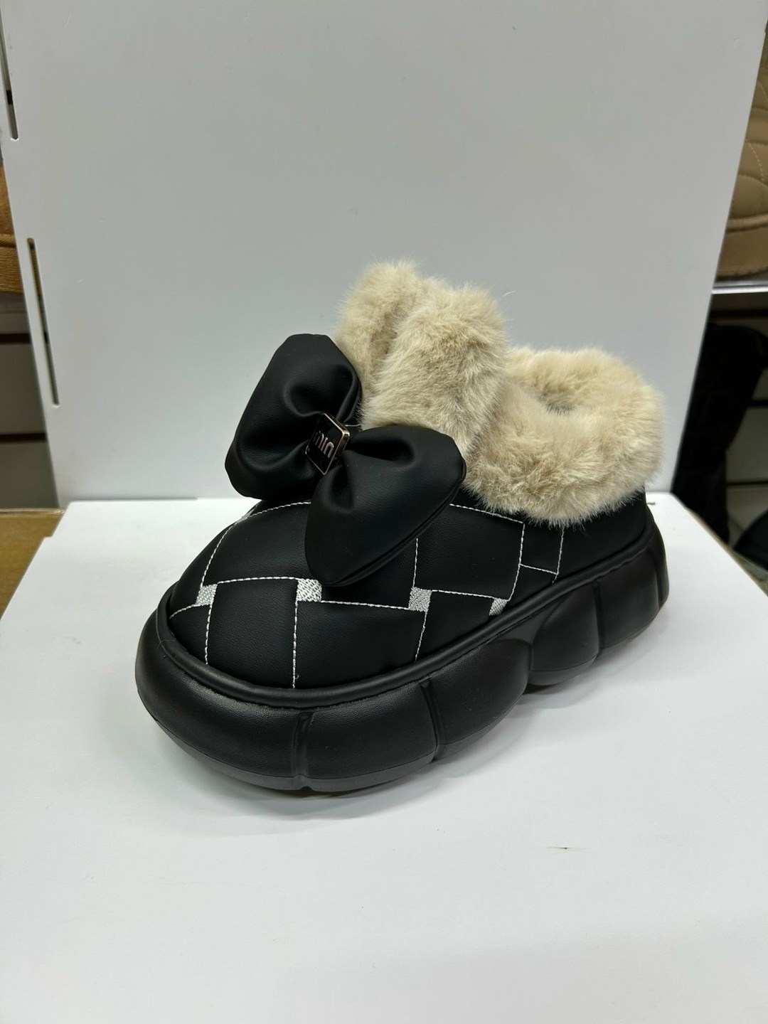 женские угги,,женская ,угги,угги женские зимние