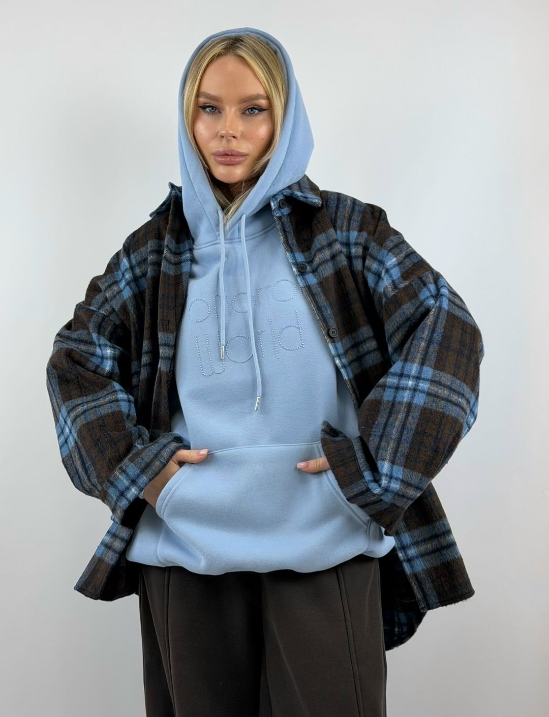 рубашка в клетку оверсайз варенка tatanel,рубашка женская в клетку оверсайз,теплая рубашка оверсайз в клетку с капюшоном,рубашка оверсайз в клетку с капюшоном,удлиненная теплая рубашка оверсайз в клет