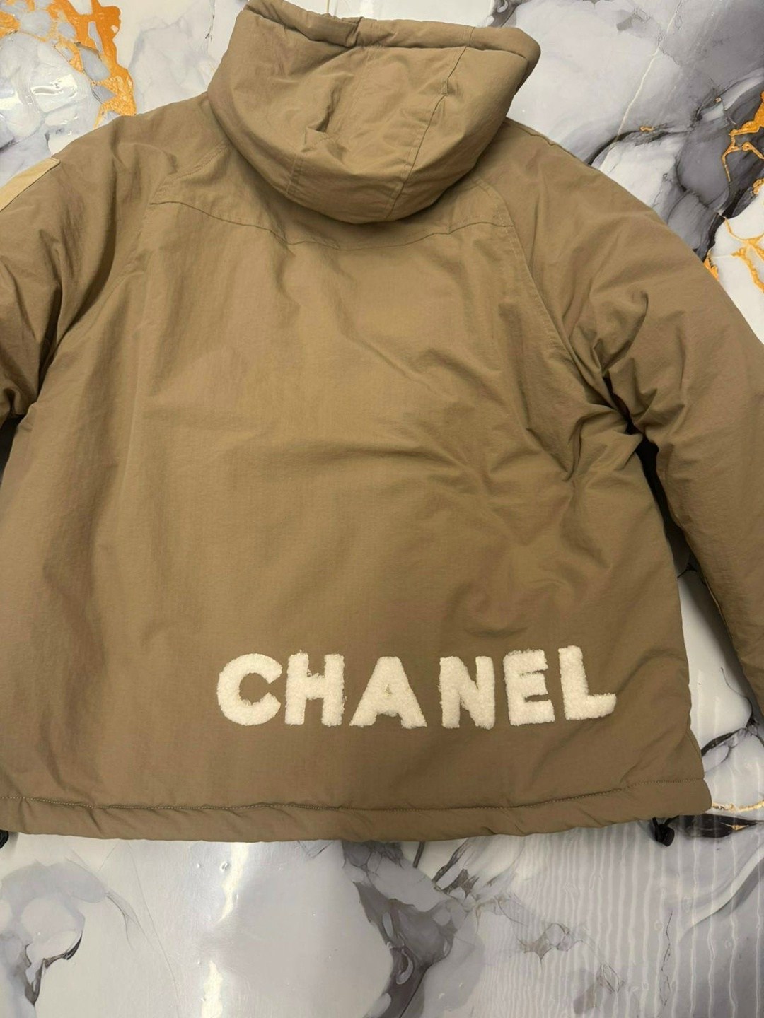 пуховик chanel,шанель куртка,куртка chanel,зимняя куртка,куртка на синтепоне в стиле шанель