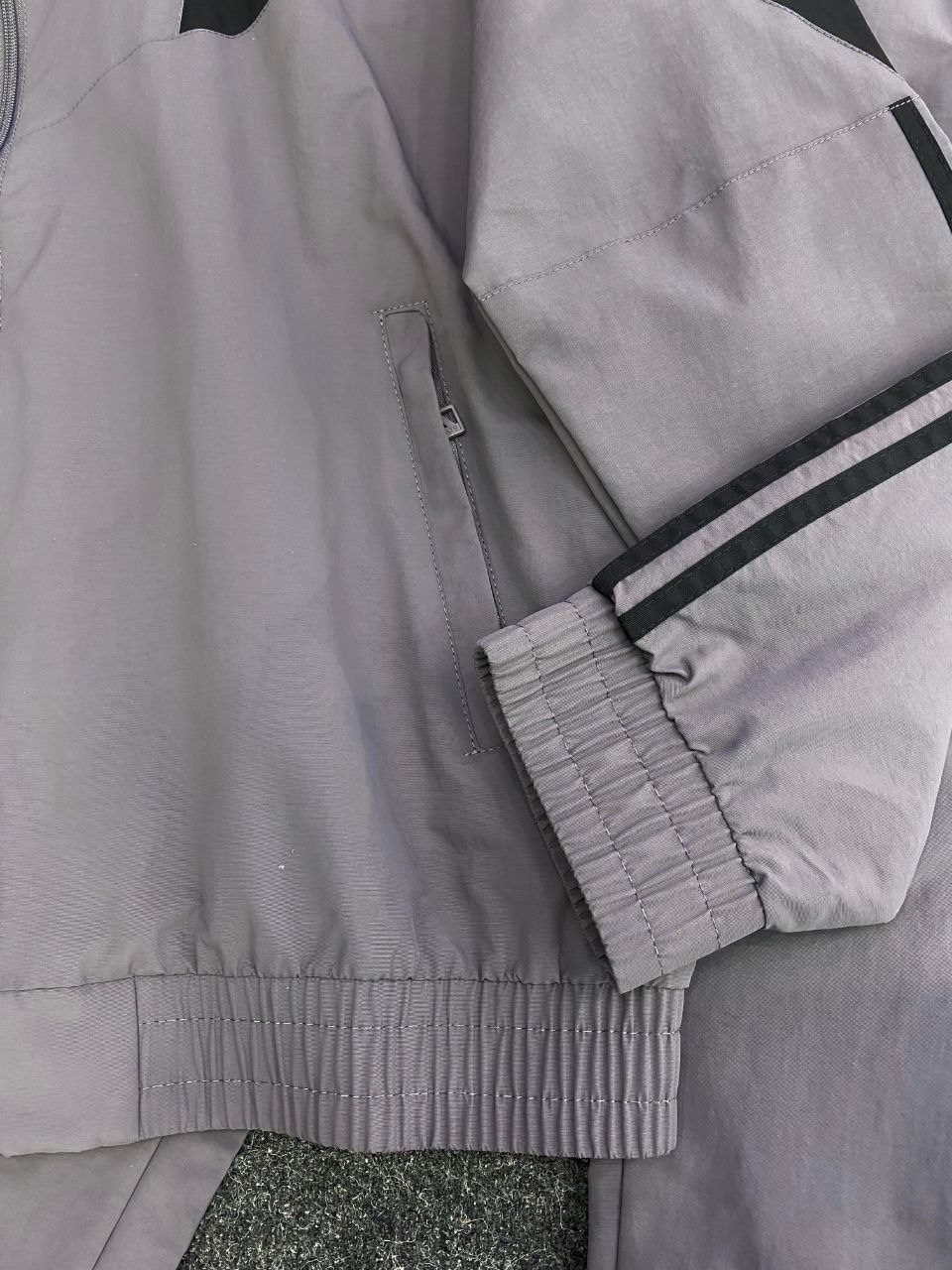 спортивный костюм adidas,мужской спортивный костюм adidas,спортивный костюм adidas 90х,костюм адидас 90е,спортивный костюм мужской