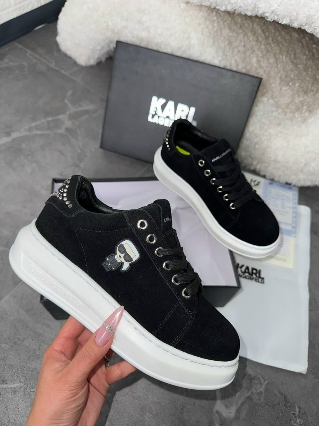 кроссовки karl lagerfeld,,кроссовки karl lagerfeld кроссовки,кеды karl lagerfeld,кожаные кроссовки karl lagerfeld