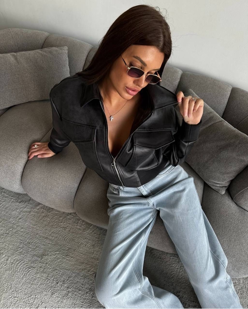 женская куртка из искусственной кожи,кожаная куртка,женская кожаная куртка,женская короткая кожаная куртка,куртка бомбер