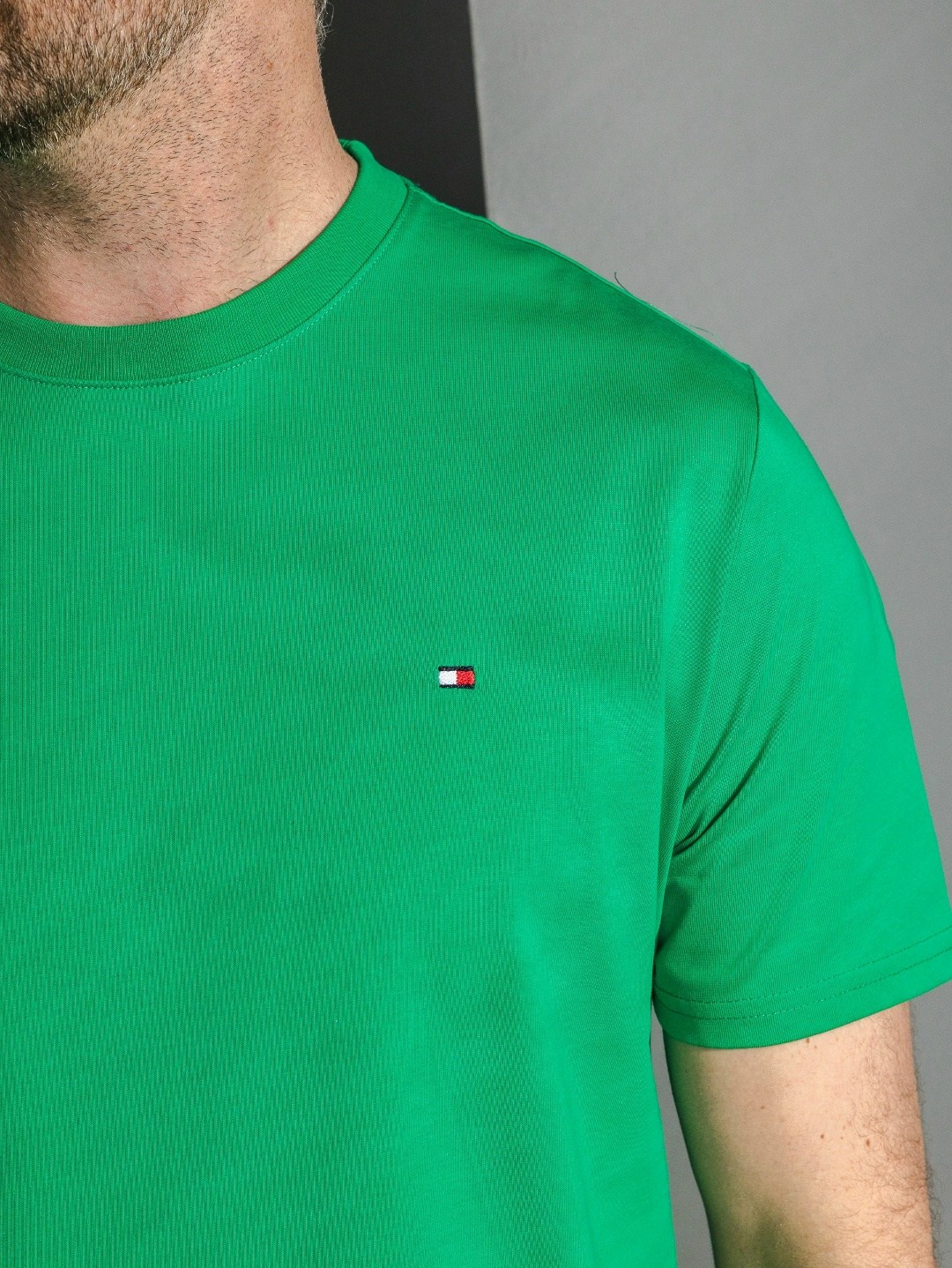 футболки мужские,зеленая футболка,футболка,универсальные футболки,футболка стрейч мужская