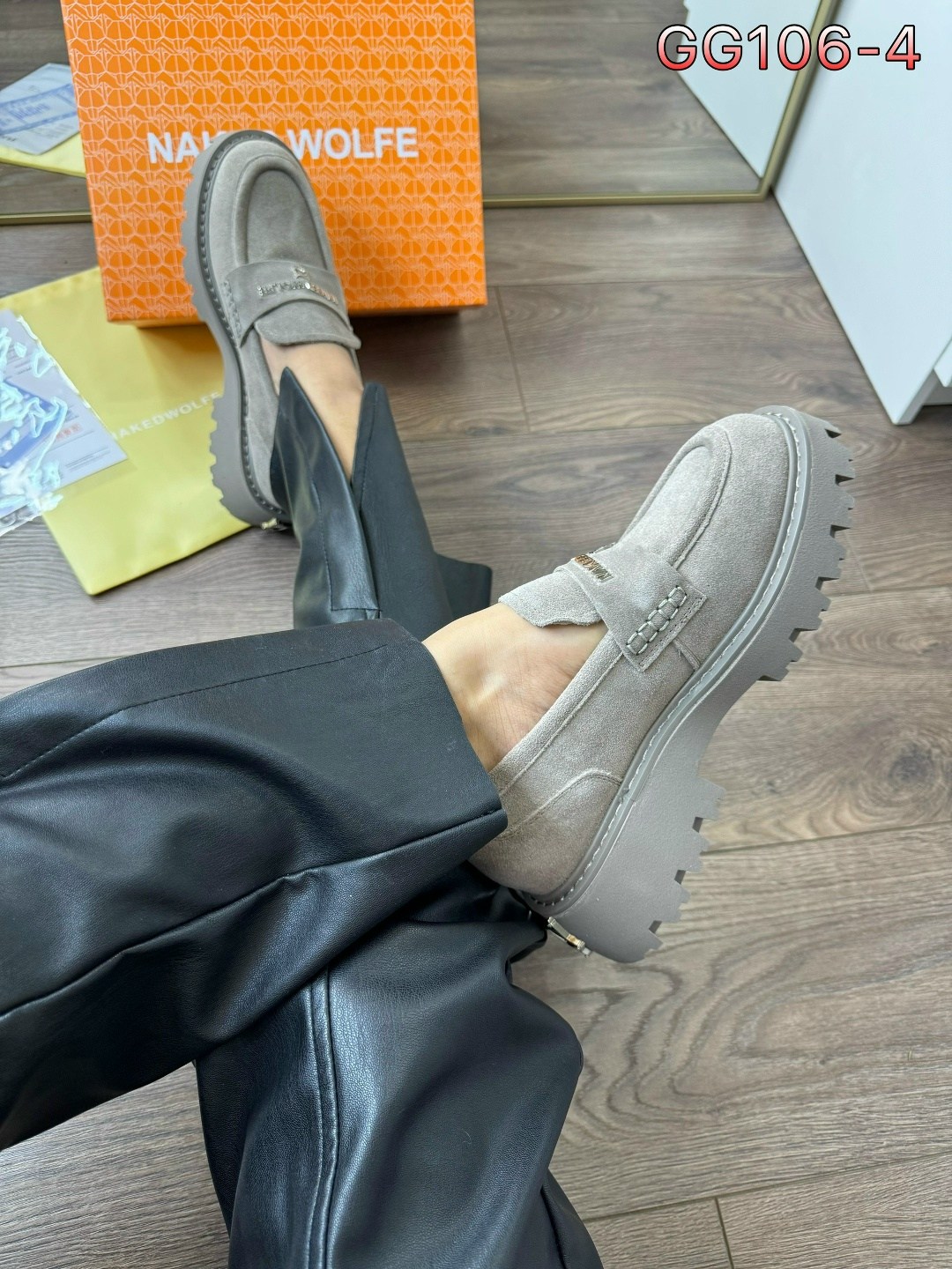 ,лоферы женские,лоферы женские замшевые,лоферы naked wolfe,лоферы замш