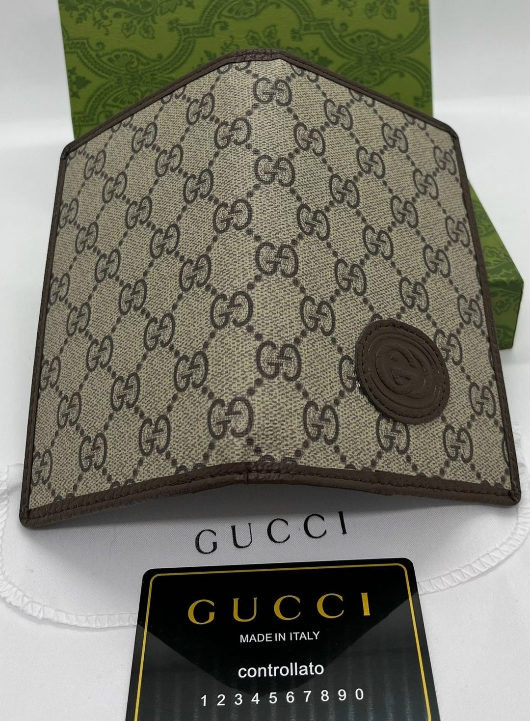 gucci кошелек,бумажник gucci,gucci wallet,обложка на паспорт гуччи,портмоне gucci