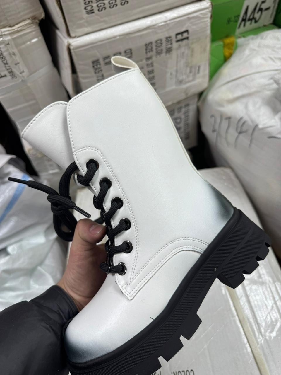 ,ботинки женские,ботинки белые,зимняя женская ,женская