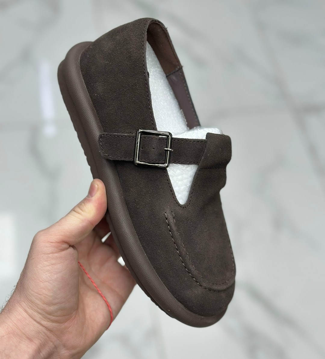 ,лоферы коричневые с ремешком замшевые,теплая , повседневные,женская