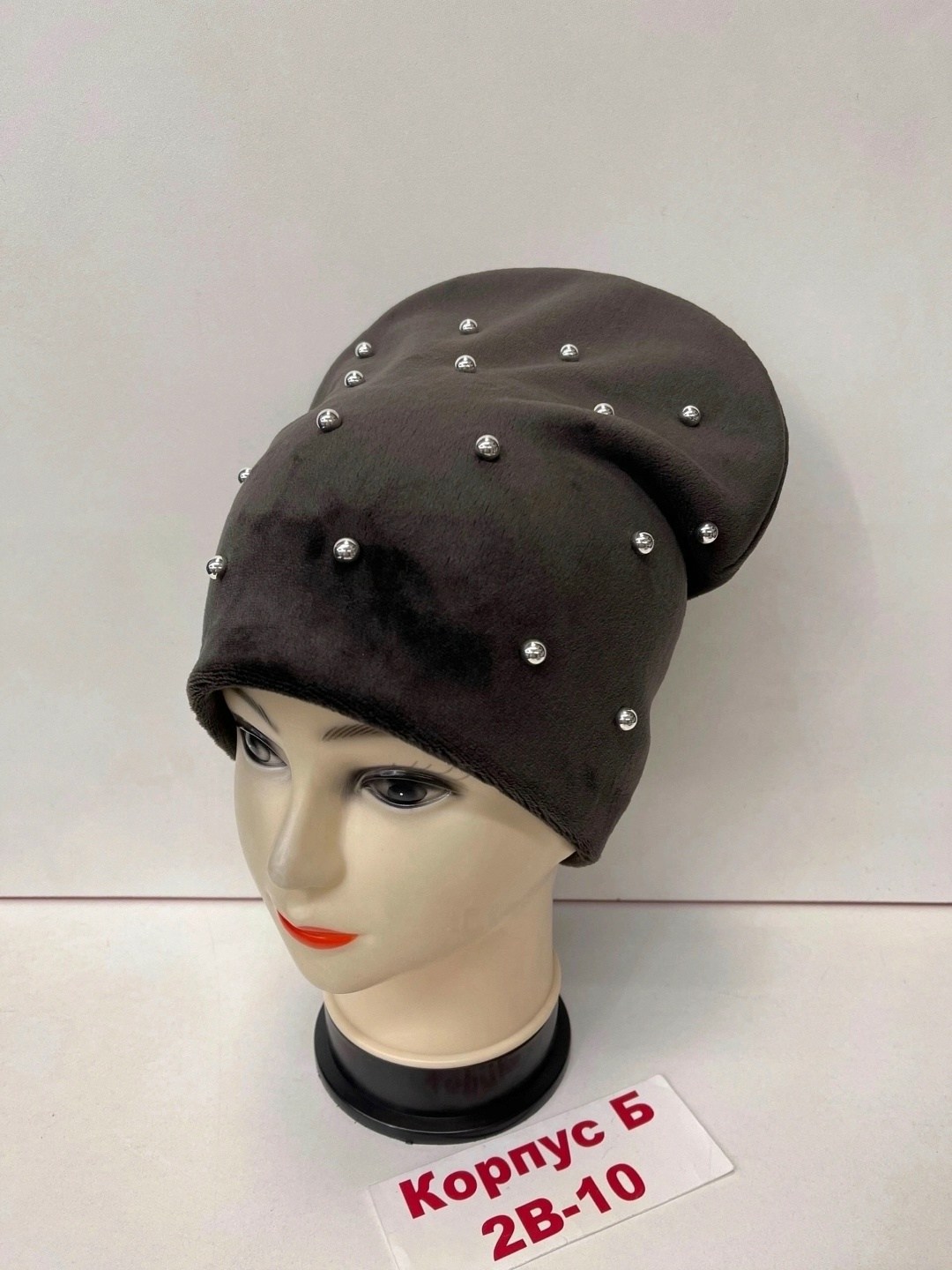 шапка для женщин,шапка женская бини,шапка женская,шапка женская велюровая,велюровая шапка