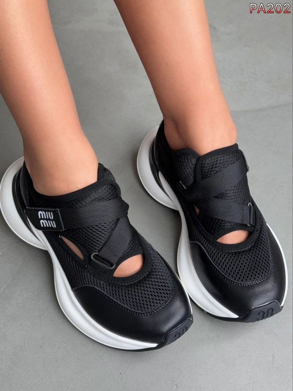 ,кроссовки женскиe,кроссовка,черные кроссовки,кроссовки для фитнеса