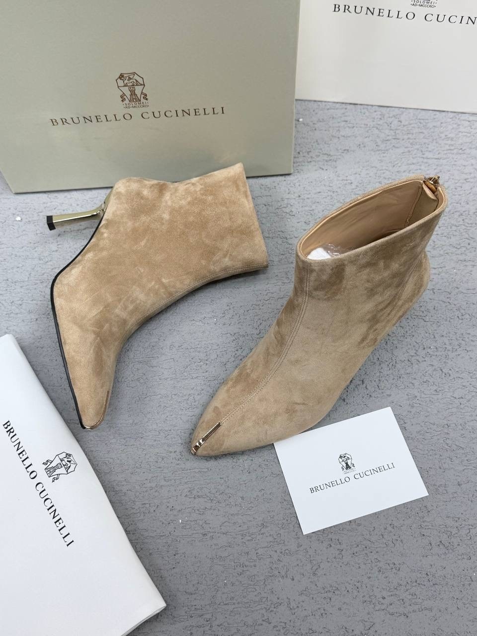 замшевые женские ботильоны с острым носком на,ботильоны на тонком низком каблуке с острым носком,eilyken сексуальные женские ботильоны на тонком низком каблуке с острым носком,женские ботильоны с остр