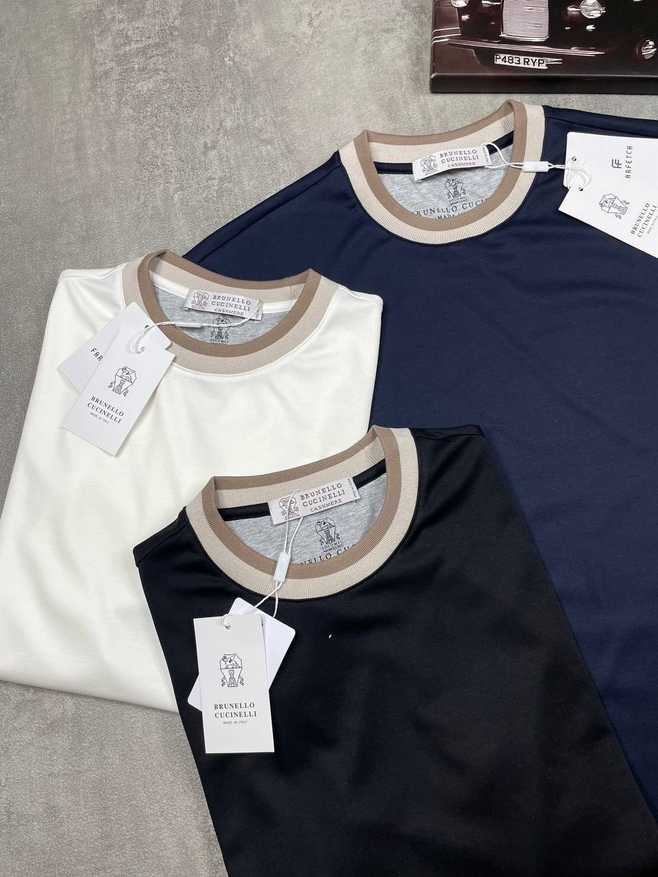 мужская футболка,футболки для мужчин,белая мужская футболка,майка и футболка