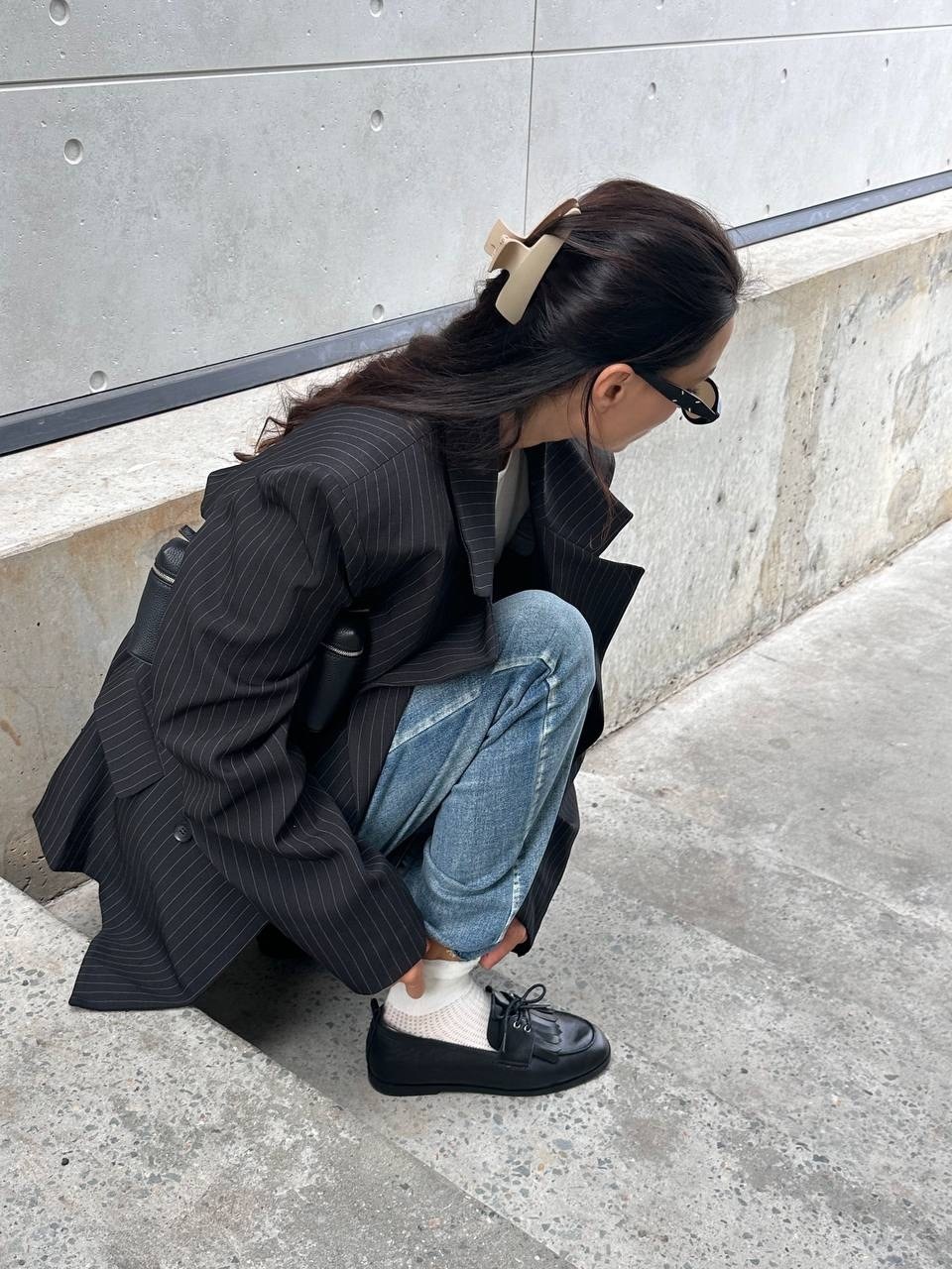 жакет удлинённый оверсайз серый в полоску,пиджак в полоску женский,пиджак,пиджак серый,женский костюм
