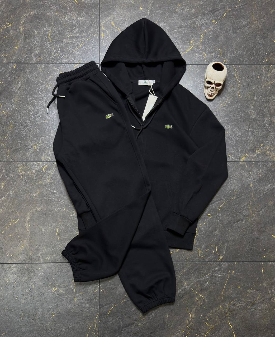 спортивный костюм lacoste,костюм лакосте темно сини,спортивный костюм lacoste мужской,костюм лакост мужской,мужские спортивные костюмы