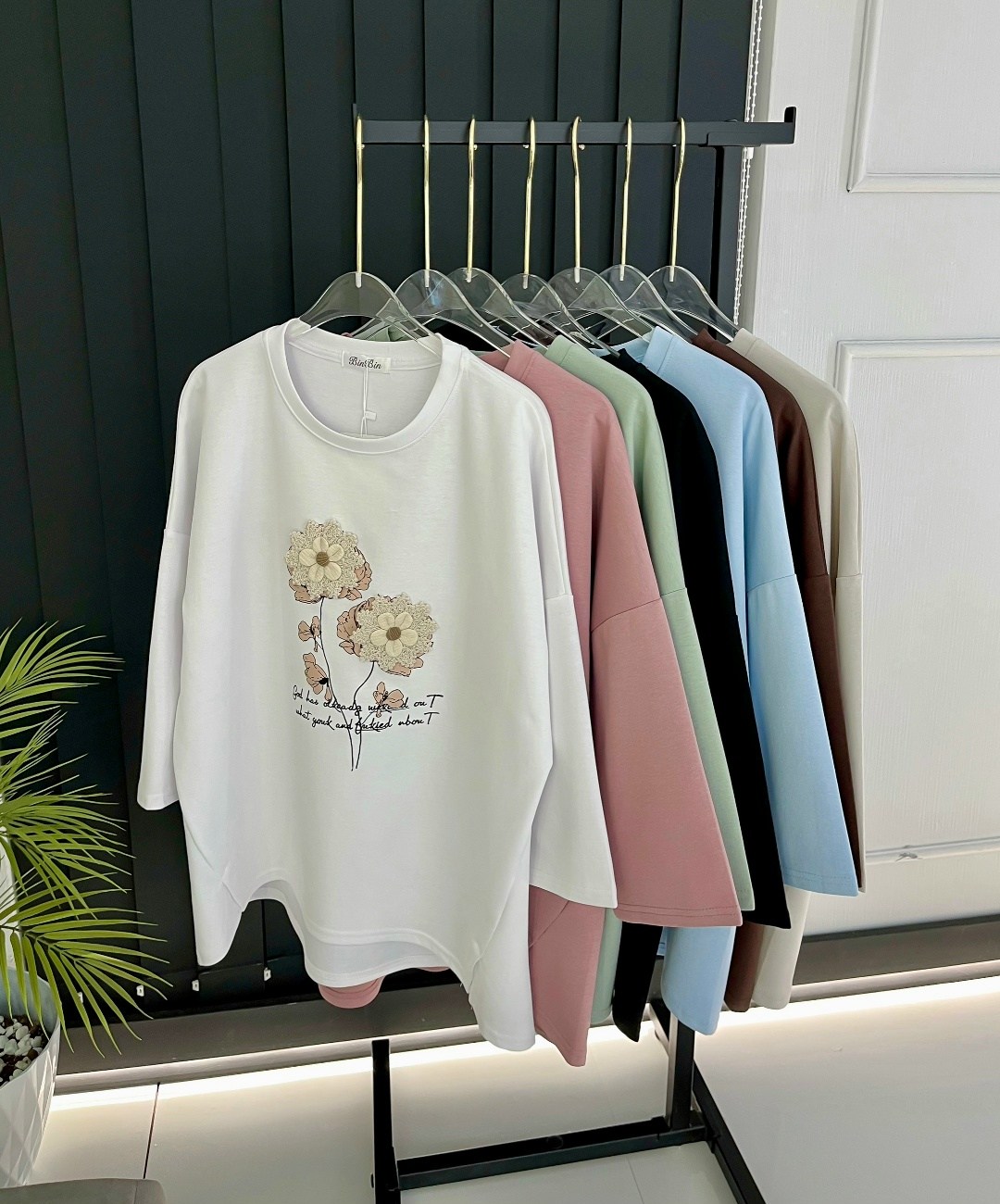 свитшот женская,кофта женская,стильный свитшот,свитшот с принтом,белая кофта