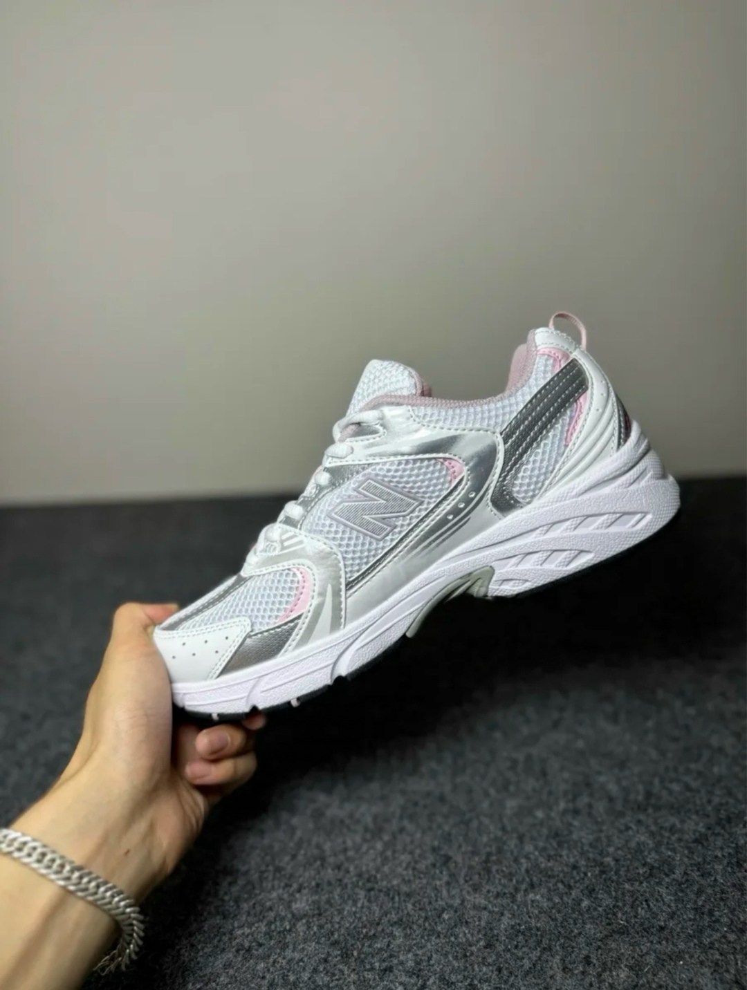 кроссовки new balance 530,кроссовки new balance,кроссовки,кроссовки new balance 530 white silver,повседневные кроссовки