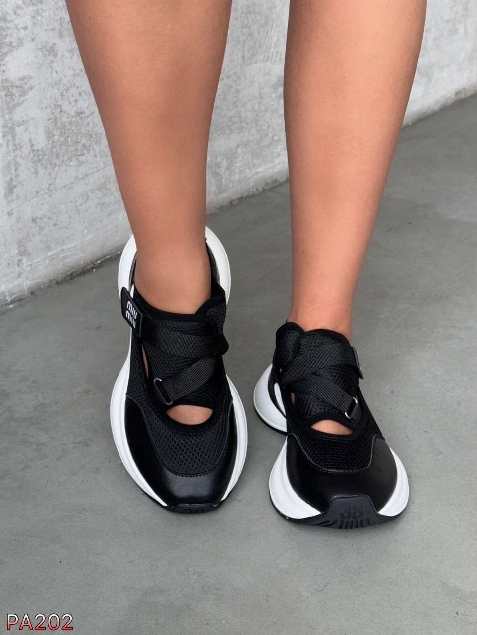 ,кроссовки женскиe,кроссовка,черные кроссовки,кроссовки для фитнеса