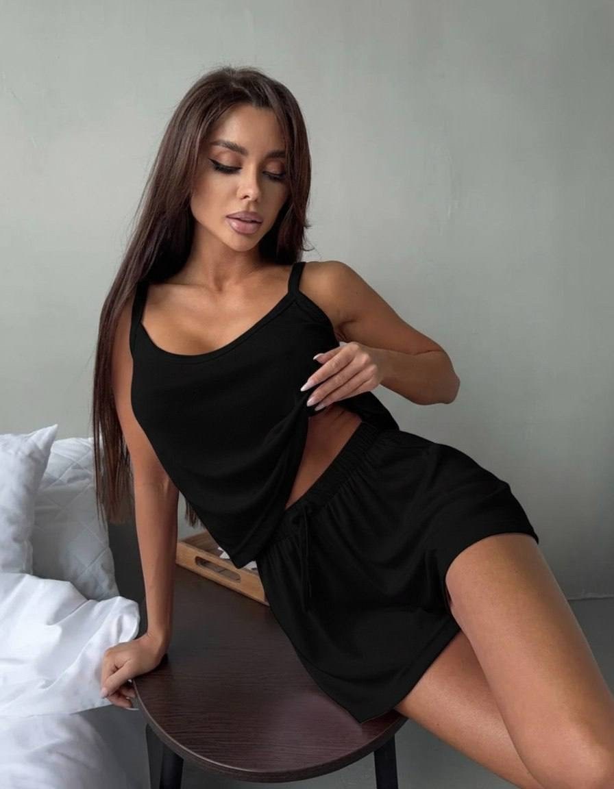 женская пижама,пижама женская с шортам,стильная пижама,пижама женская с шортами и топом на бретельках,пижама с шортами