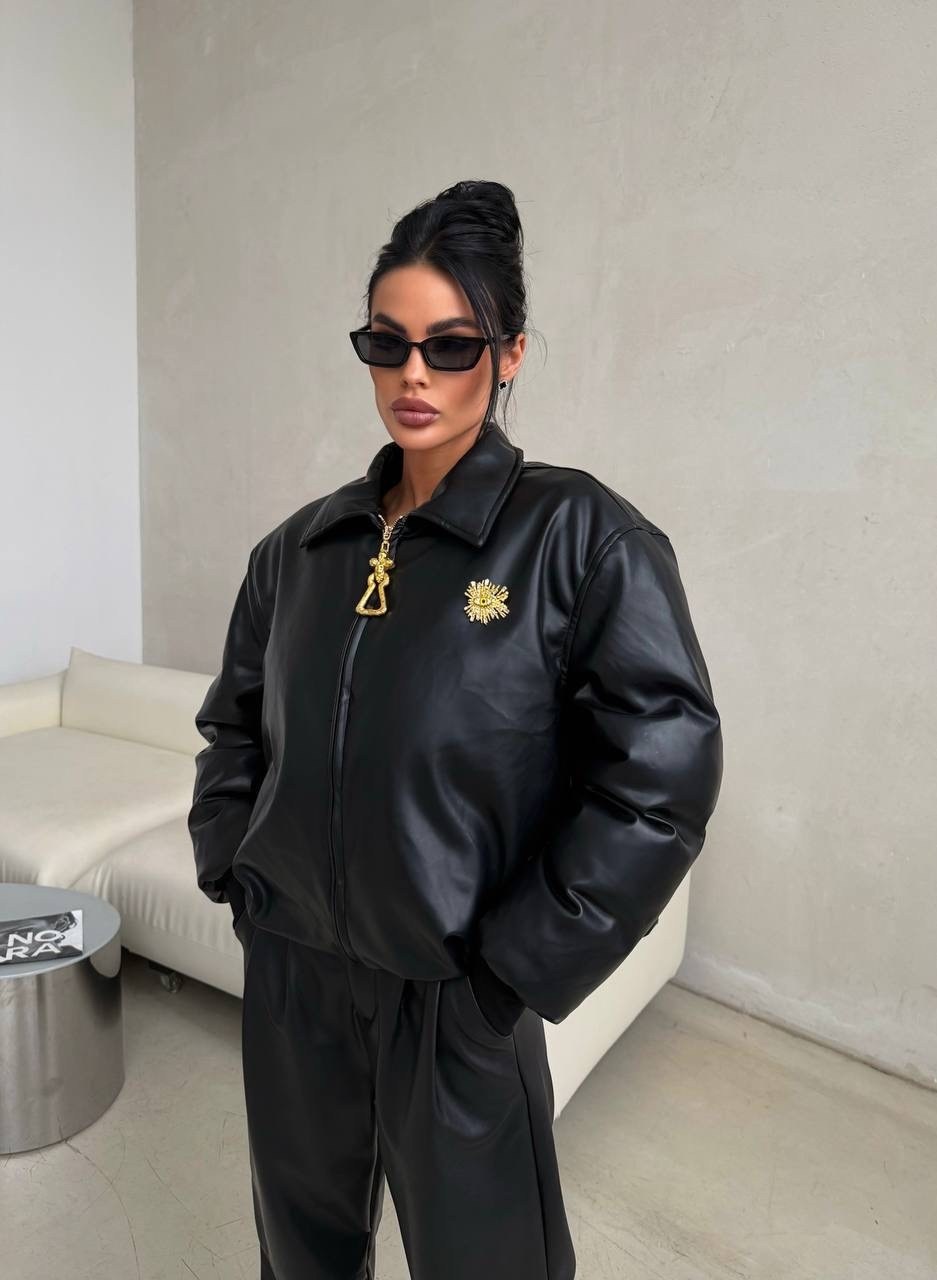 кожаная куртка,куртка бомбер,кожаный бомбер,женская куртка бомбер,кожаный бомбер оверсайз