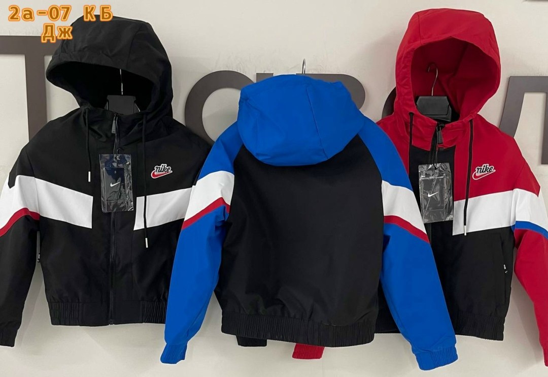 куртка спортивная,nike sportswear windrunner,куртка для мальчика,куртка детская,nike windrunner